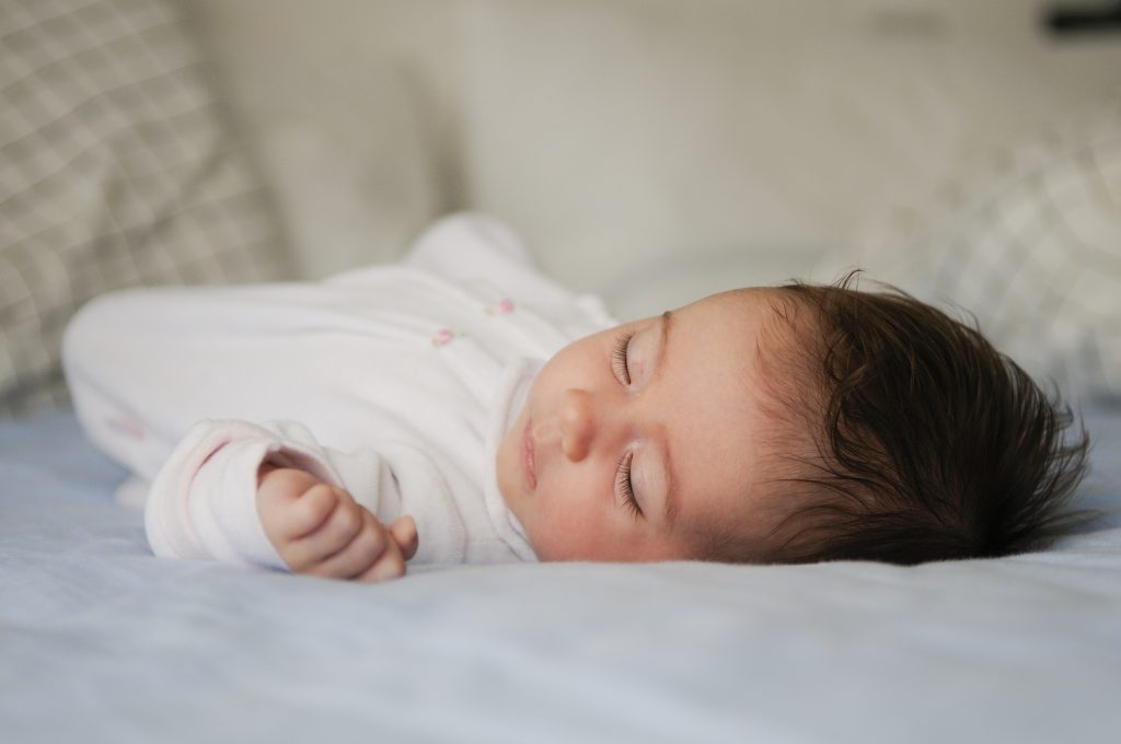 Hoe help ik mijn jonge kind beter slapen | deel 4: natuurlijke bedtijd